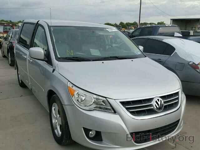 Фотография 2V4RW3D15AR281848 - VOLKSWAGEN ROUTAN 2010