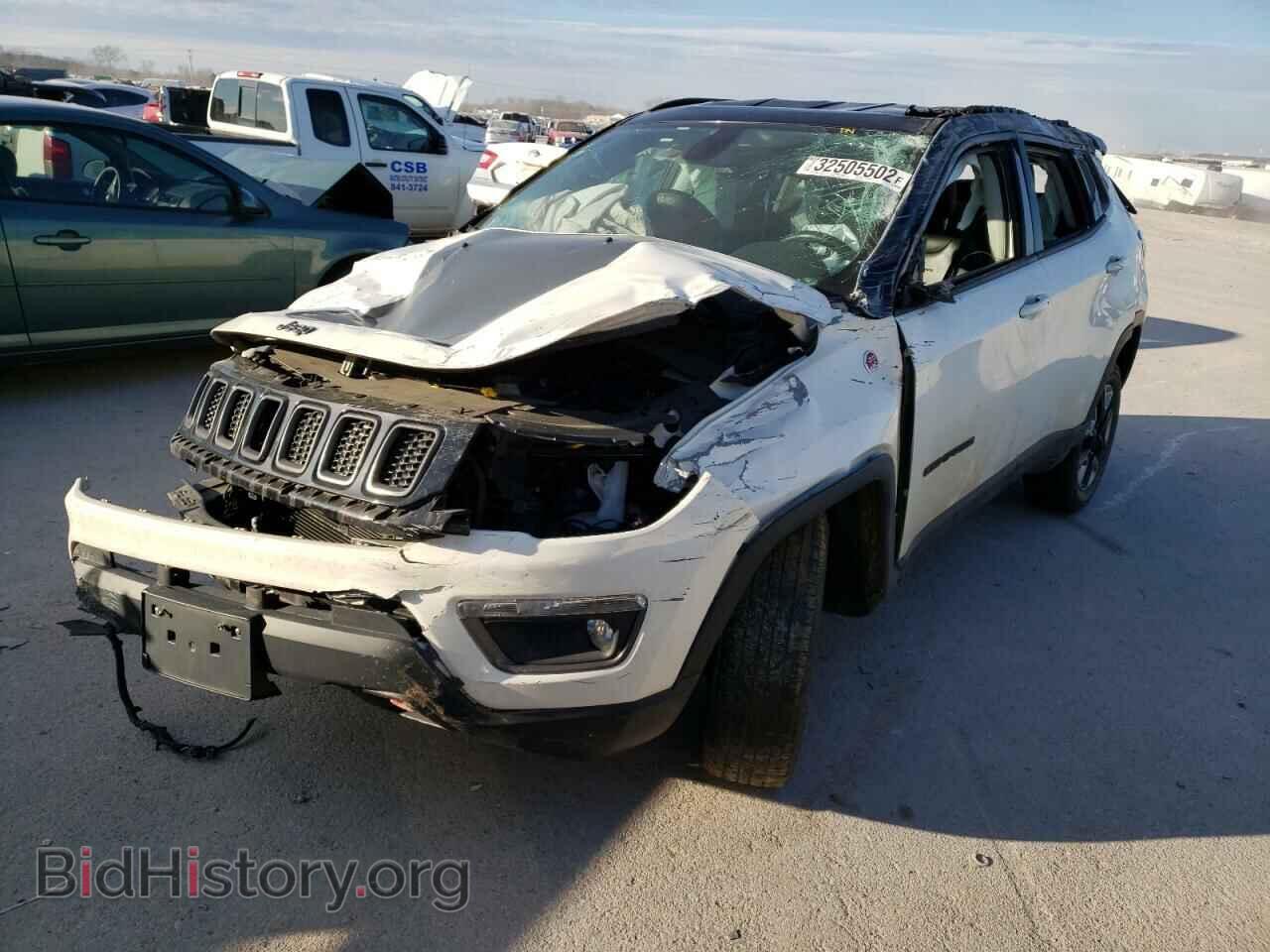 2018 JEEP COMPASS - VIN: 3C4NJDDB0JT451195 - Фото 2