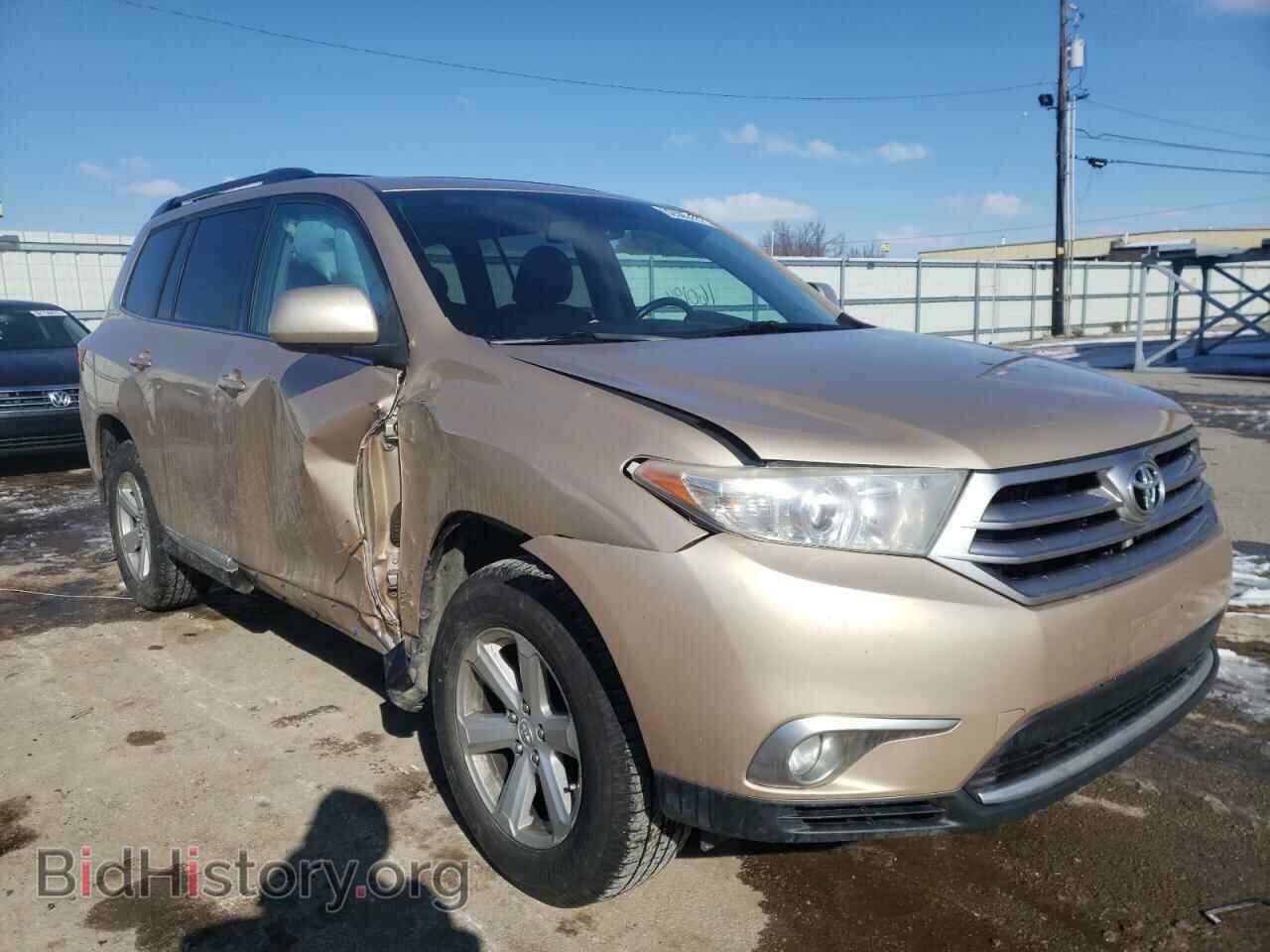 Фотография 5TDBK3EH7BS044788 - TOYOTA HIGHLANDER 2011