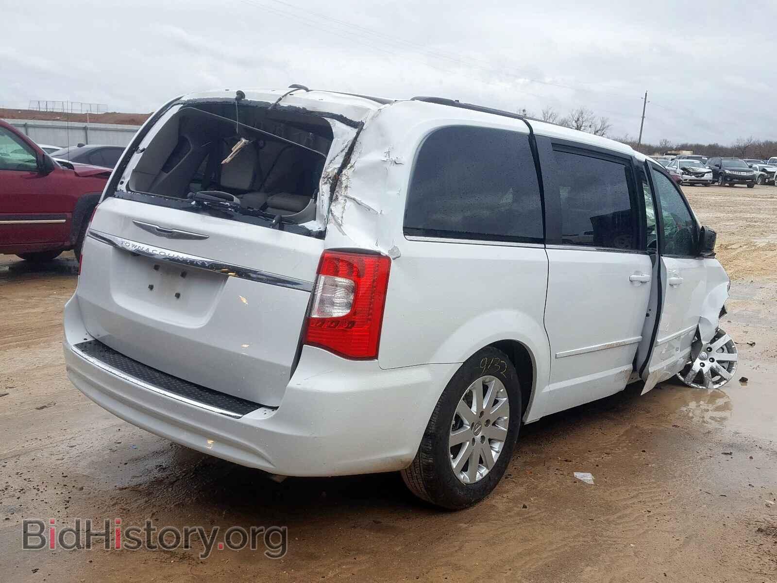 2016 CHRYSLER TOWN & COU - VIN: 2C4RC1AG0GR208797 - Фото 4