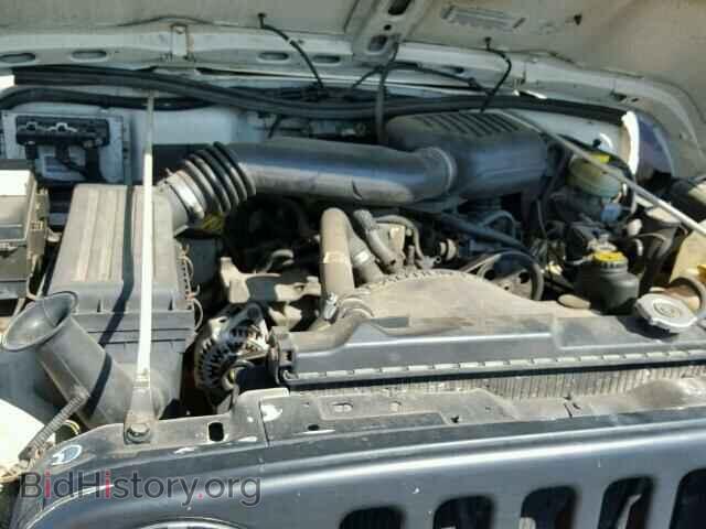 2000 JEEP WRANGLER - VIN: 1J4FA29P3YP700109 - Photo 7