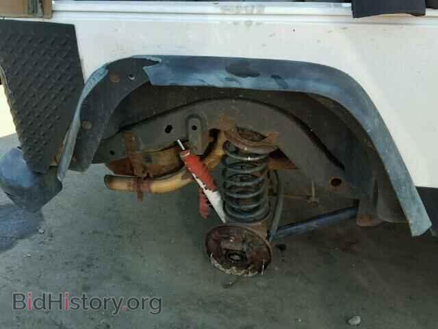 2000 JEEP WRANGLER - VIN: 1J4FA29P3YP700109 - Photo 10