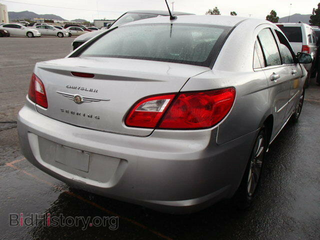 2010 CHRYSLER SEBRING - VIN: 1C3CC5FB3AN126856 - Фото 4