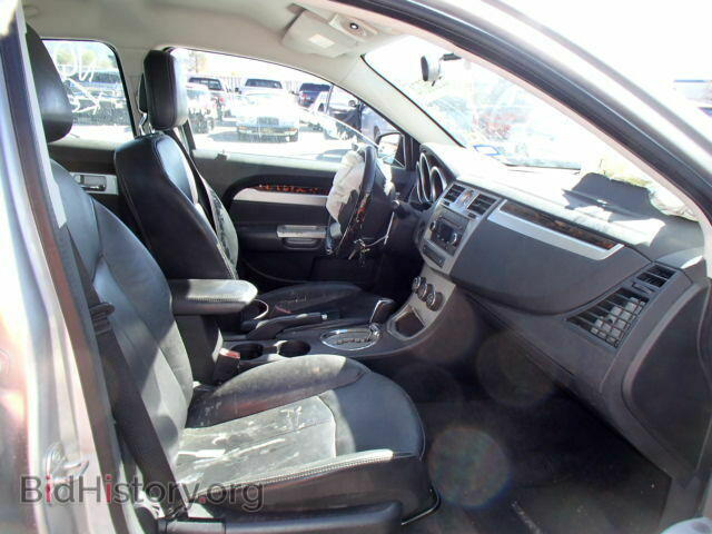2010 CHRYSLER SEBRING - VIN: 1C3CC5FB3AN126856 - Фото 5