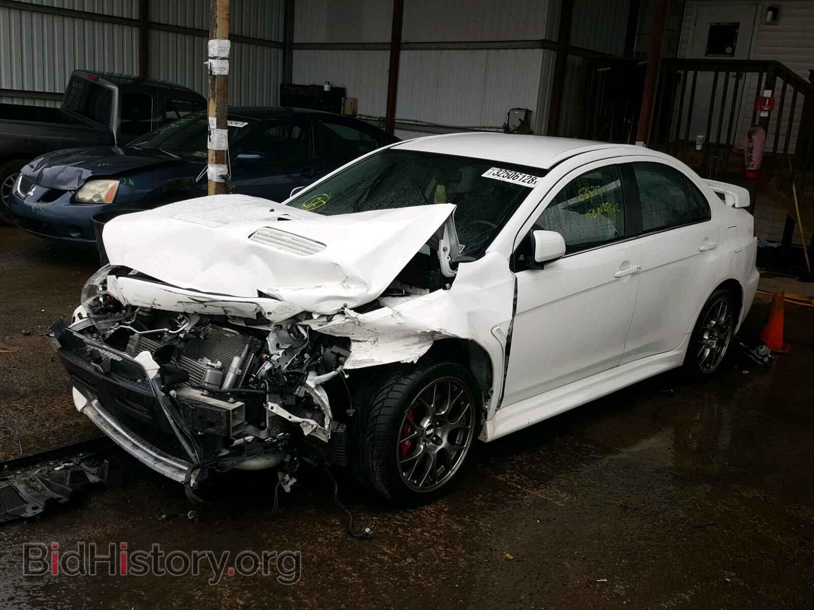 2011 MITSUBISHI EVO - VIN: JA32W5FV9BU032740 - Фото 2