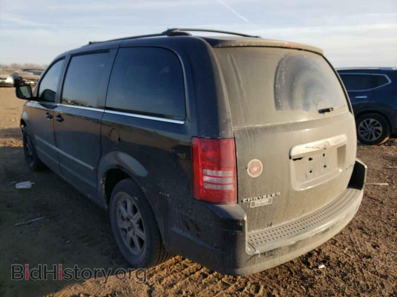 2010 CHRYSLER MINIVAN - VIN: 2A4RR8D14AR456924 - Фото 3