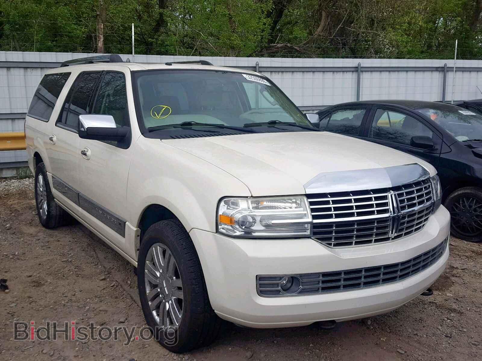 Photo 5LMFL285X7LJ18863 - LINCOLN NAVIGATOR 2007