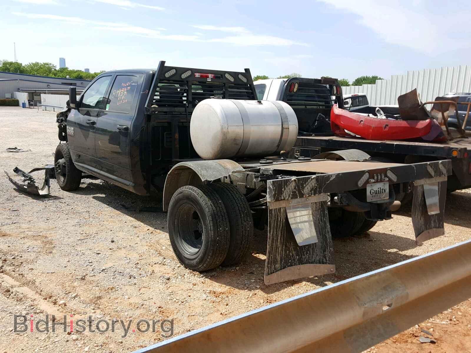 2017 RAM 3500 - VIN: 3C63RRGLXHG669432 - Фото 3
