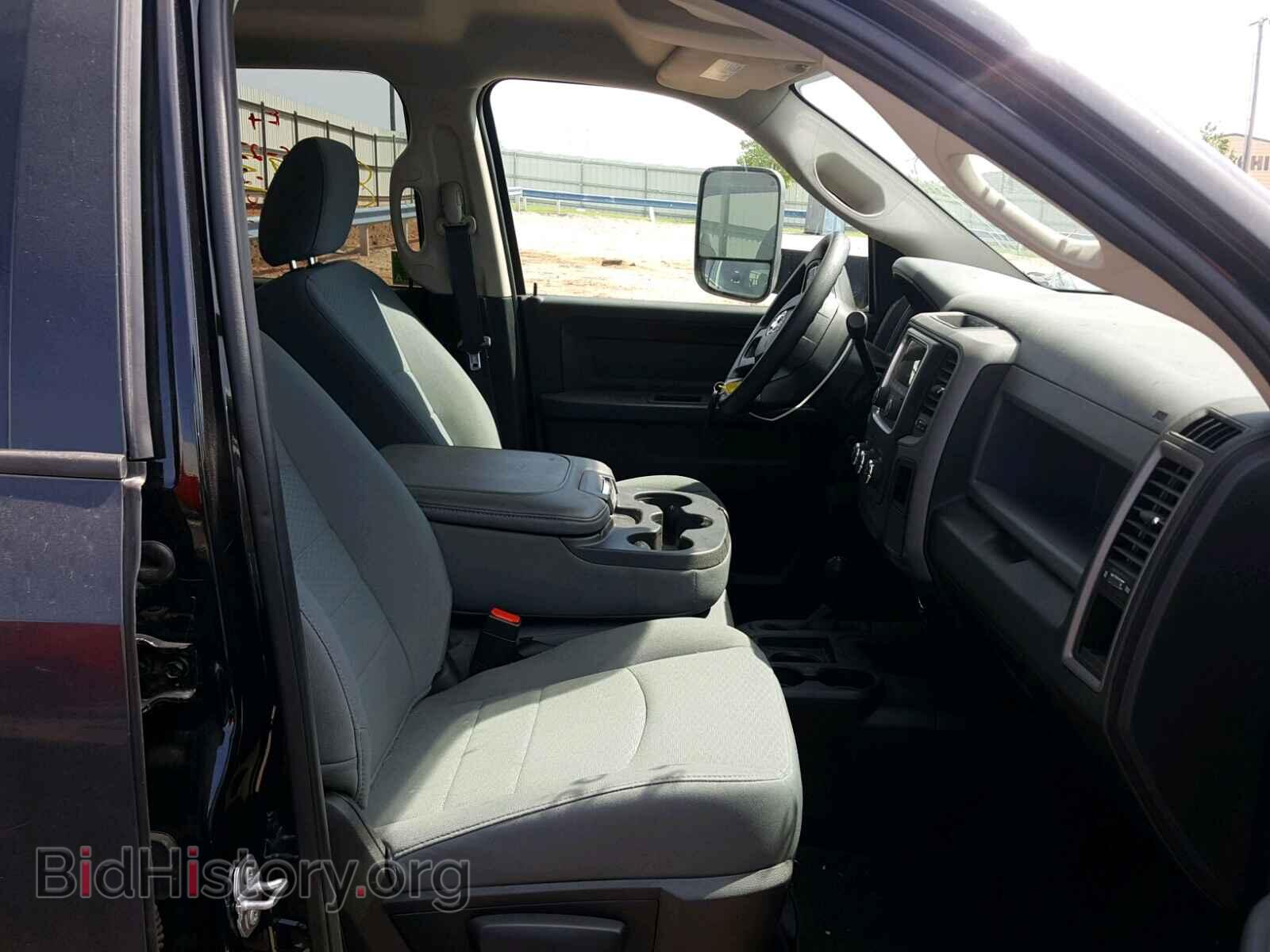 2017 RAM 3500 - VIN: 3C63RRGLXHG669432 - Фото 5