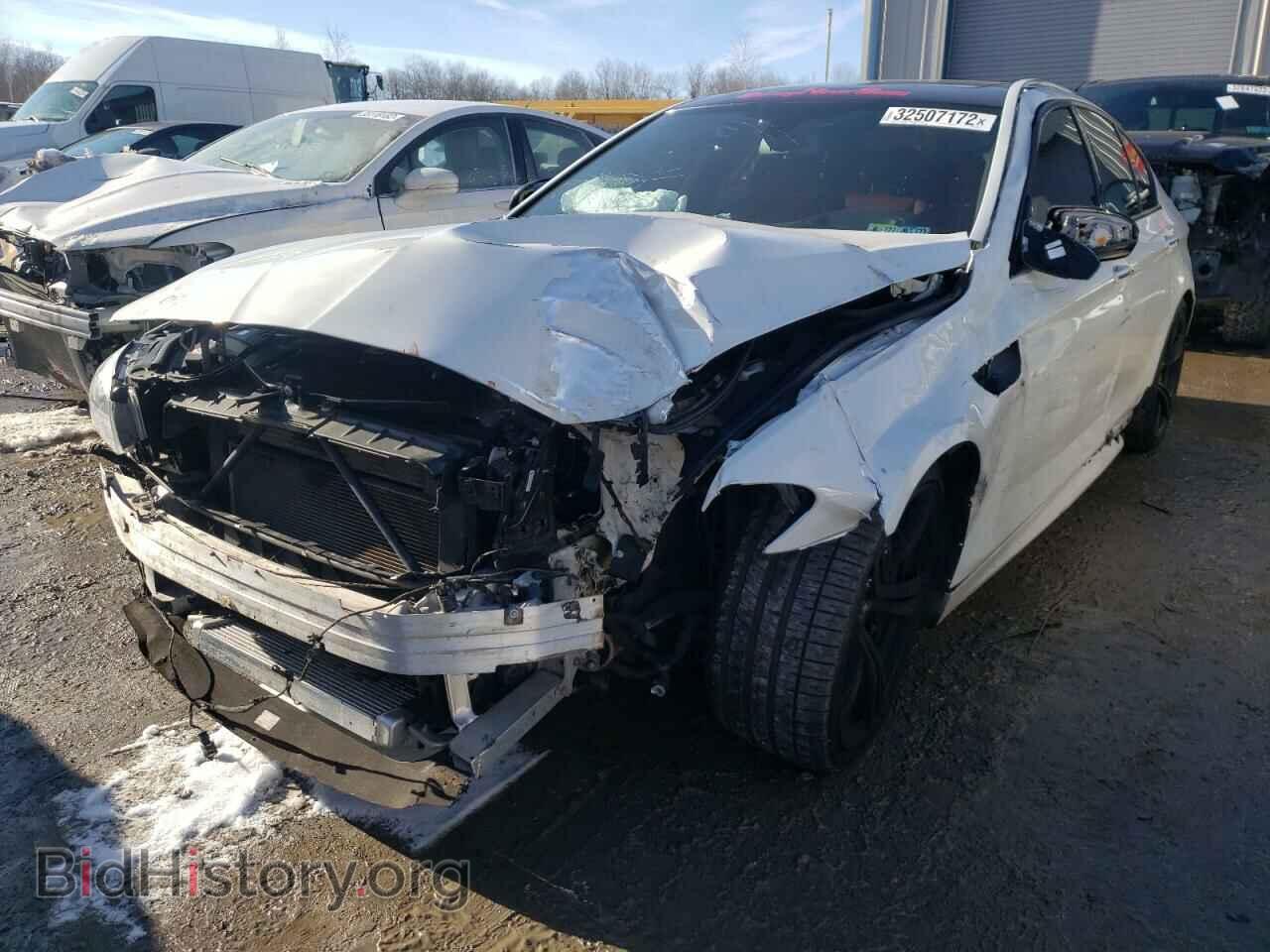 2013 BMW M5 - VIN: WBSFV9C53DD097130 - Фото 2