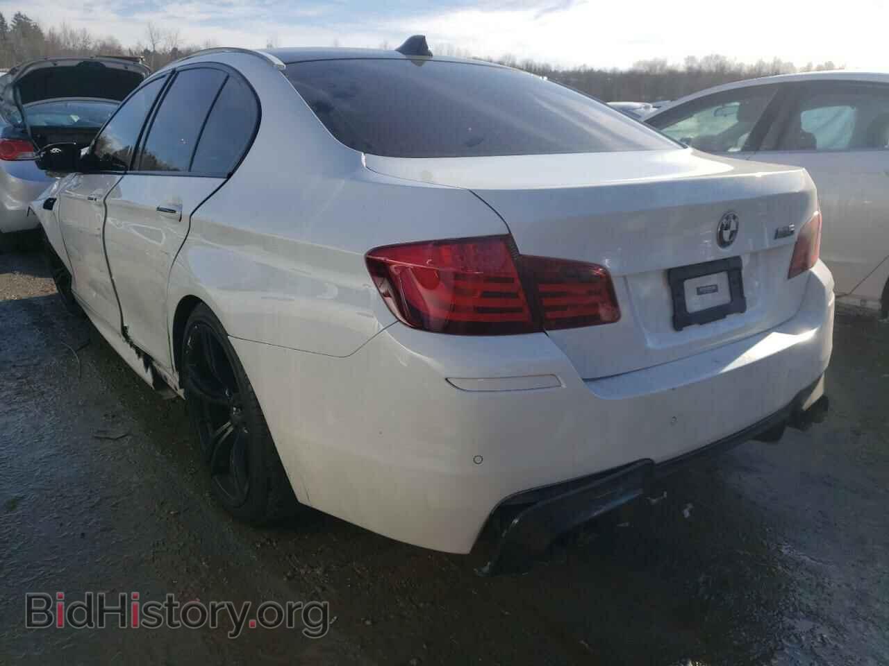 2013 BMW M5 - VIN: WBSFV9C53DD097130 - Фото 3