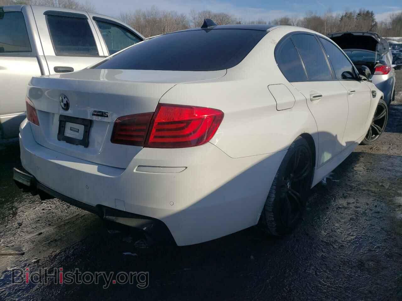 2013 BMW M5 - VIN: WBSFV9C53DD097130 - Фото 4