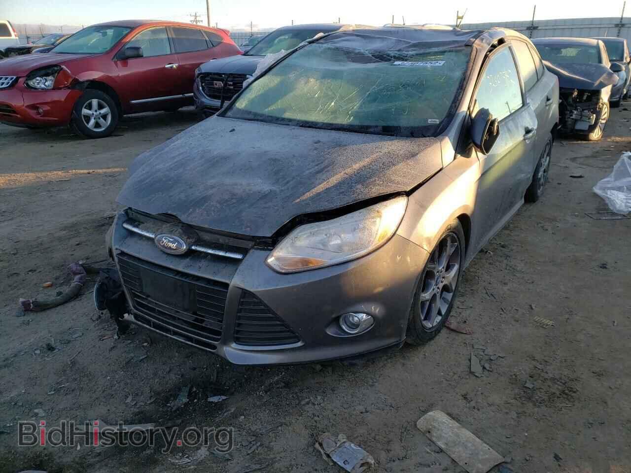 2013 FORD FOCUS - VIN: 1FADP3F26DL211589 - Photo 2