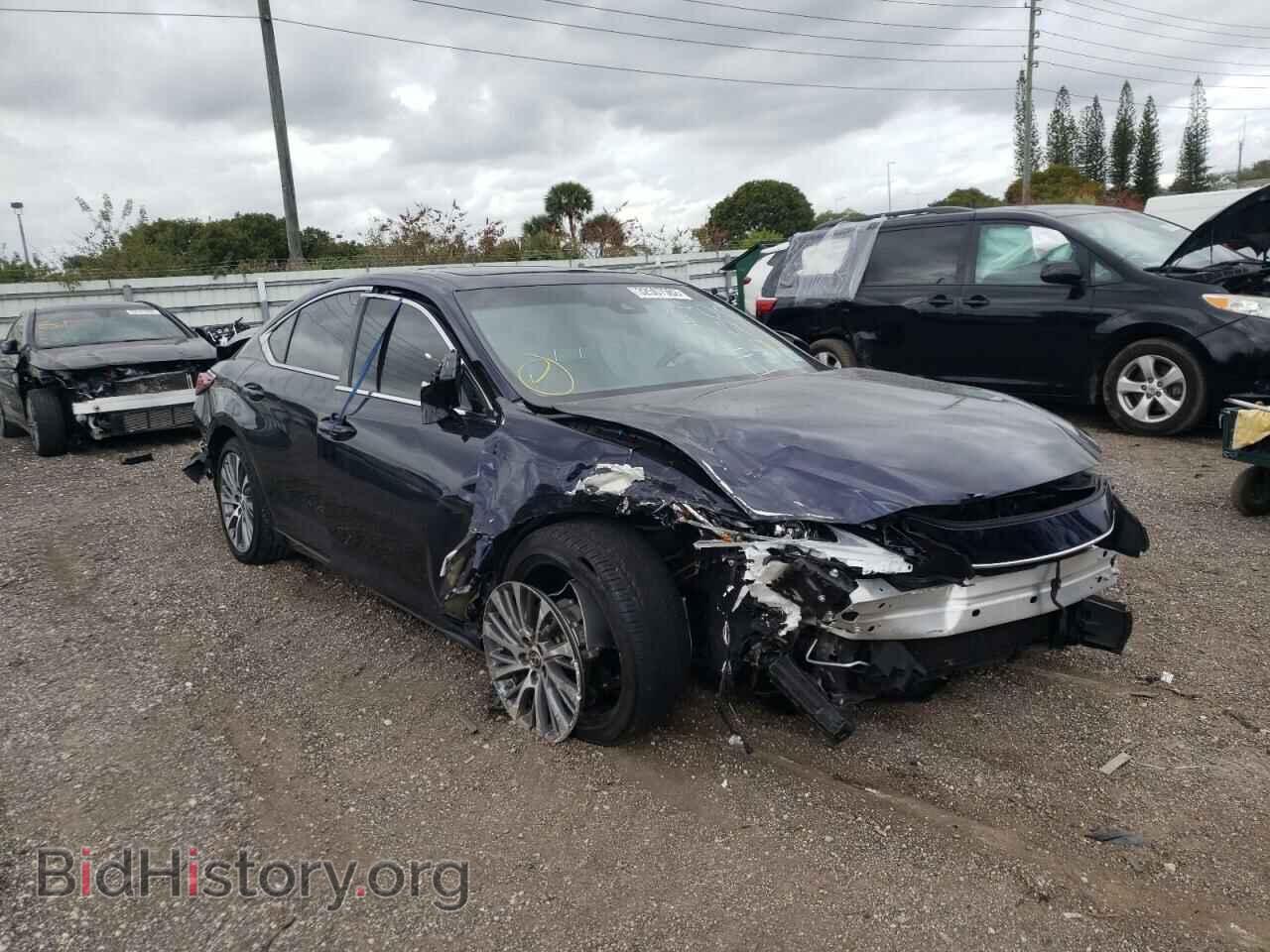 Photo 58ADZ1B12MU095330 - LEXUS ES350 2021