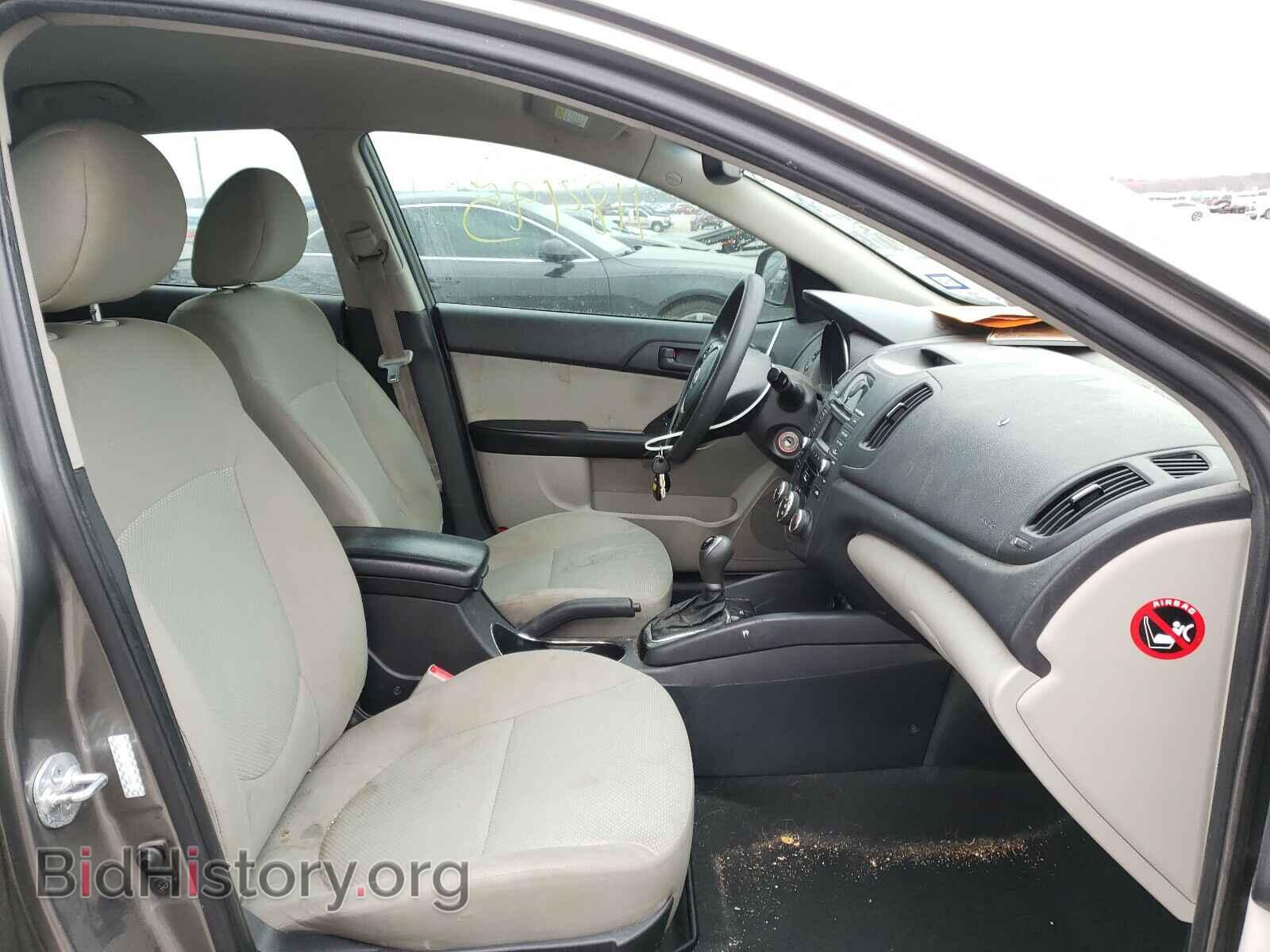 2012 KIA FORTE - VIN: KNAFU4A29C5597949 - Фото 5