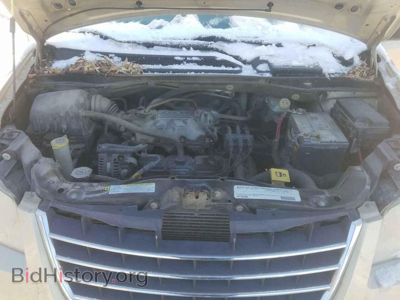 2010 CHRYSLER MINIVAN - VIN: 2A4RR2D11AR427698 - Фото 7
