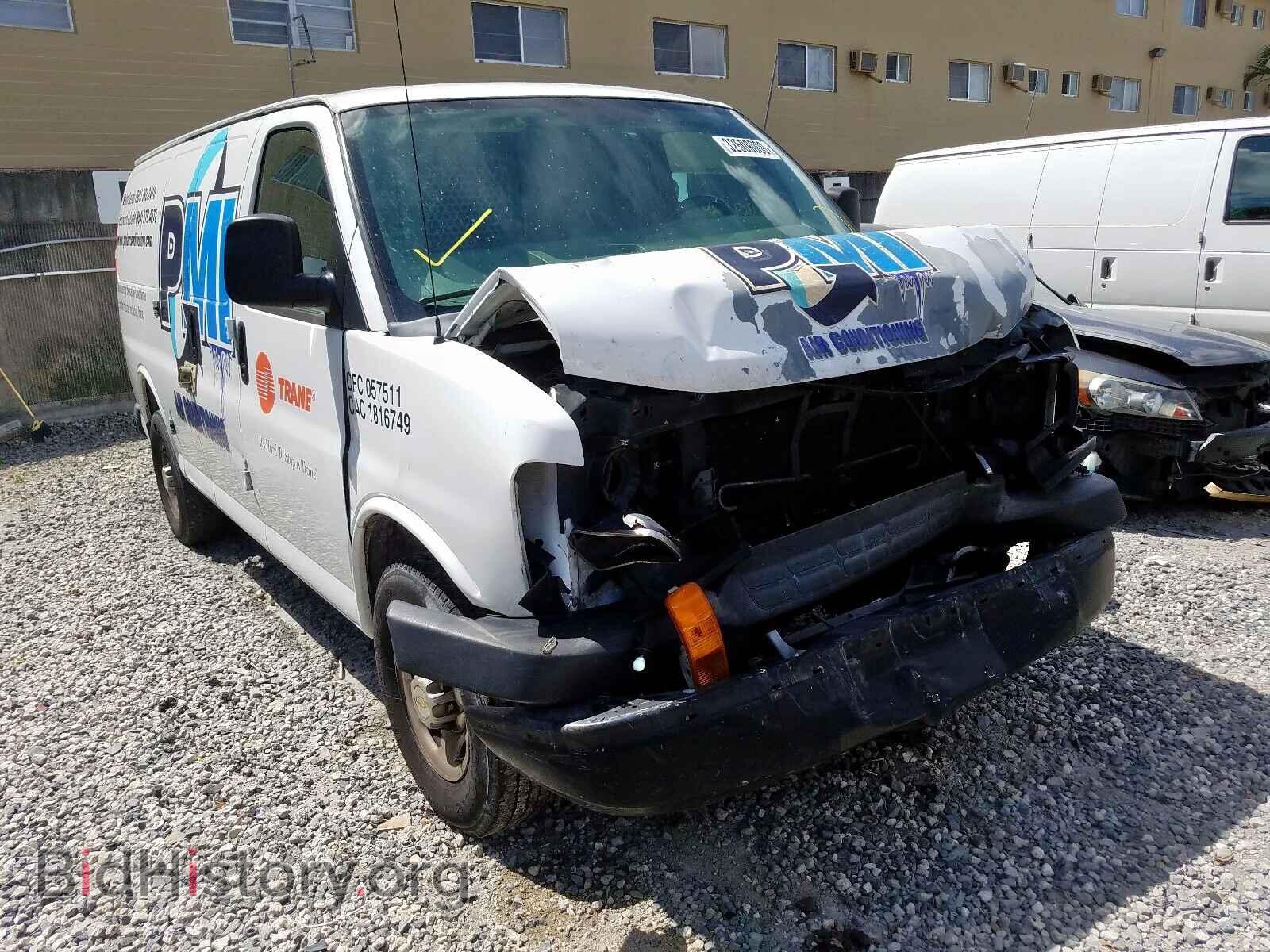 Фотография 1GCWGFCA1B1177067 - CHEVROLET EXPRESS 2011