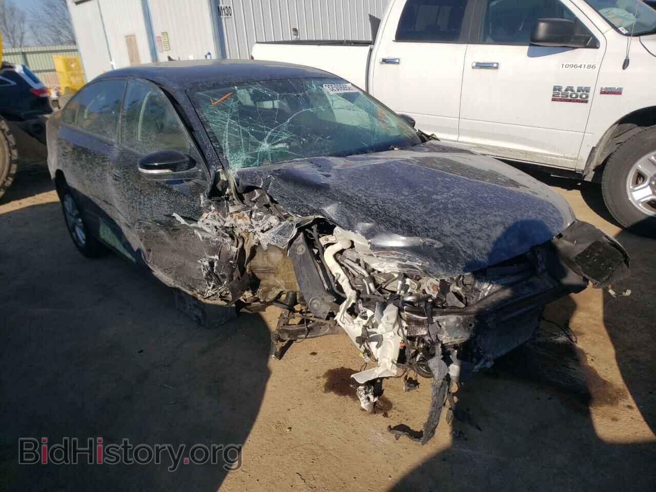Фотография 3VWDZ7AJ4BM353944 - VOLKSWAGEN JETTA 2011
