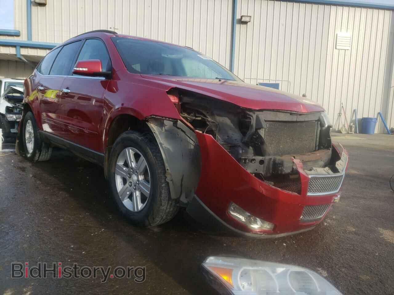 Photo 1GNKRGED4CJ172105 - CHEVROLET TRAVERSE 2012