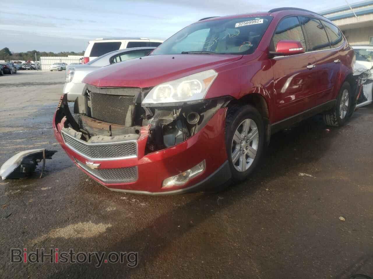 2012 CHEVROLET TRAVERSE - VIN: 1GNKRGED4CJ172105 - Фото 2