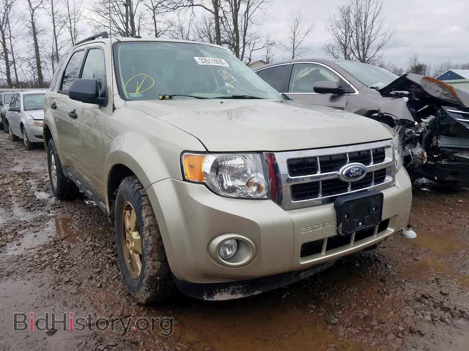 Photo 1FMCU0D75CKB00821 - FORD ESCAPE 2012