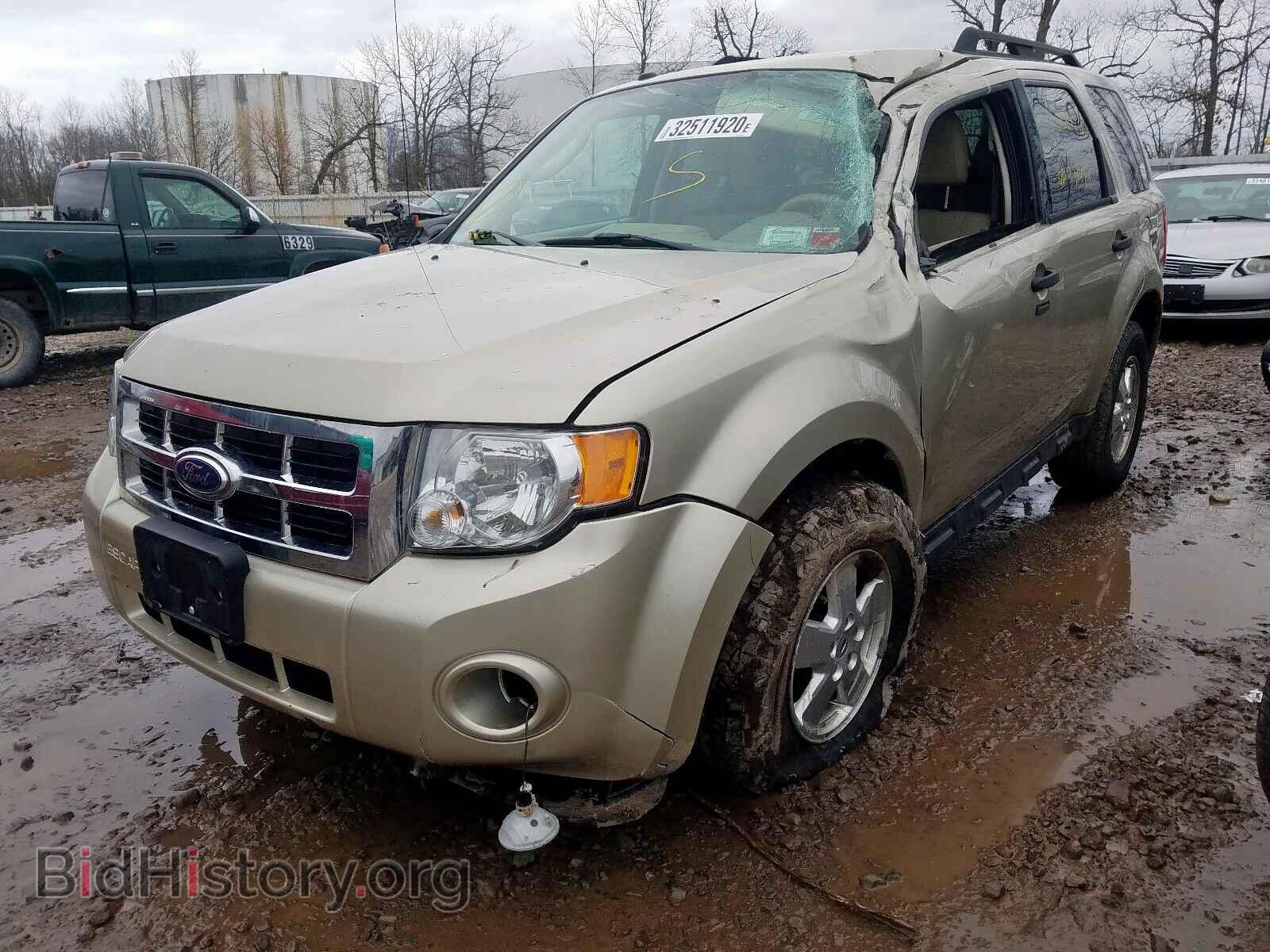 2012 FORD ESCAPE - VIN: 1FMCU0D75CKB00821 - Фото 2