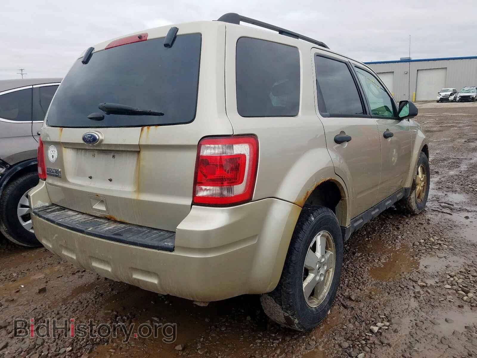 2012 FORD ESCAPE - VIN: 1FMCU0D75CKB00821 - Фото 4