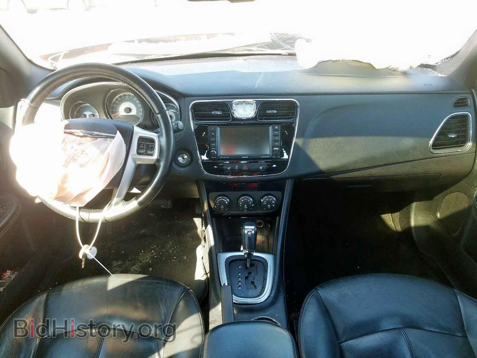 2011 CHRYSLER 200 - VIN: 1C3BC2FGXBN526730 - Фото 9