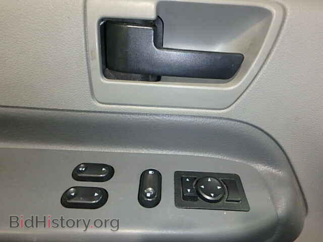 2005 FORD FREESTAR - VIN: 2FMDA51645BA30795 - Фото 10