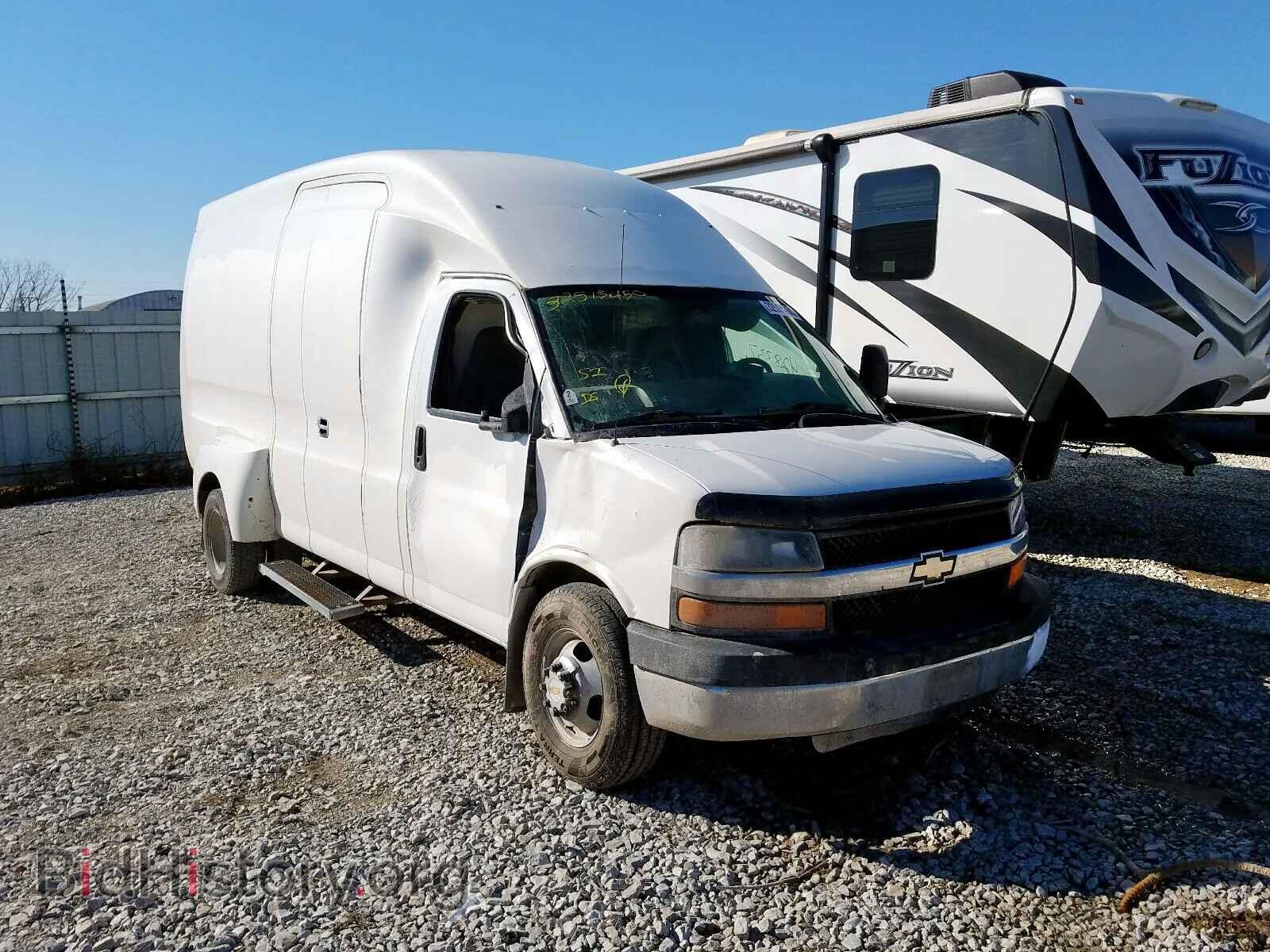 Photo 1GBJG31K791179201 - CHEVROLET EXPRESS 2009