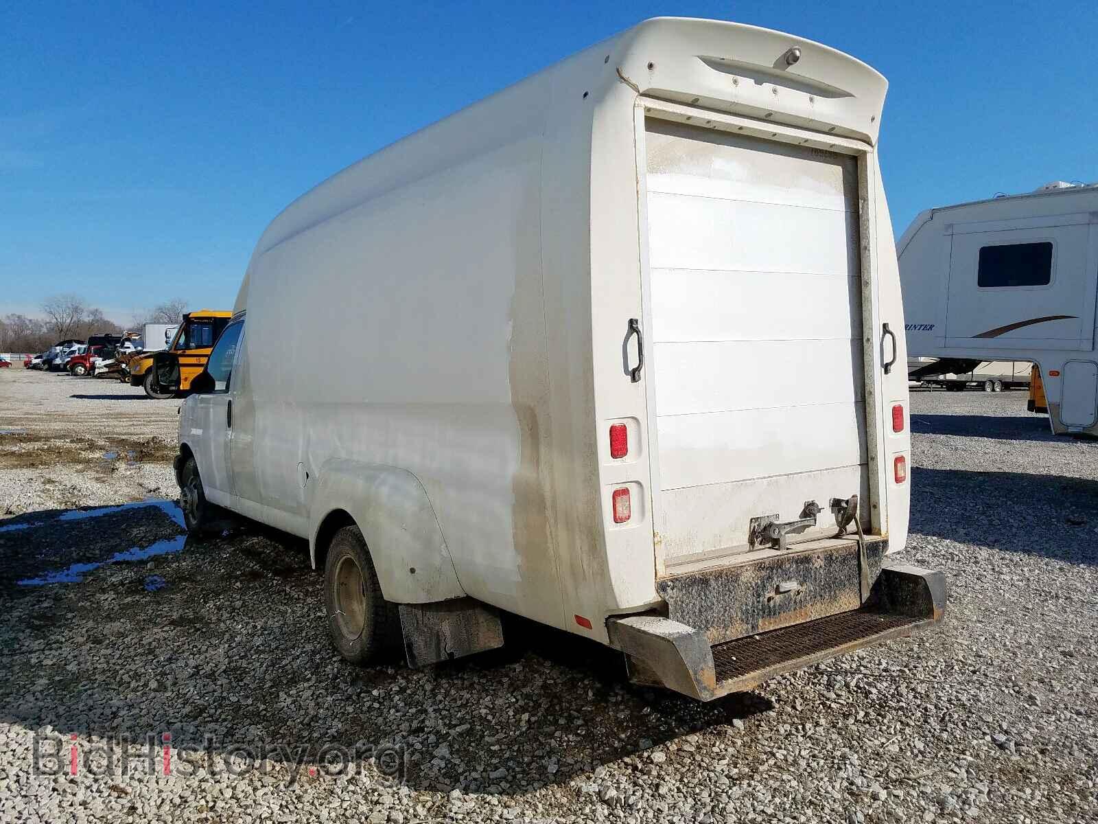 2009 CHEVROLET EXPRESS - VIN: 1GBJG31K791179201 - Фото 3