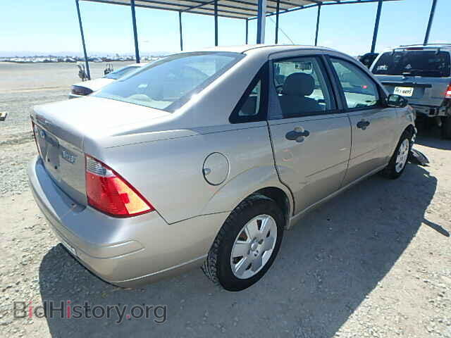 2007 FORD FOCUS - VIN: 1FAFP34N37W335120 - Photo 4