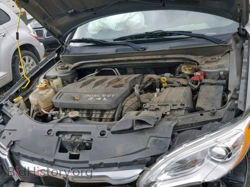 2012 Chrysler 200 (VIN 1C3CCBAB1CN291796) — фото 7 из 10