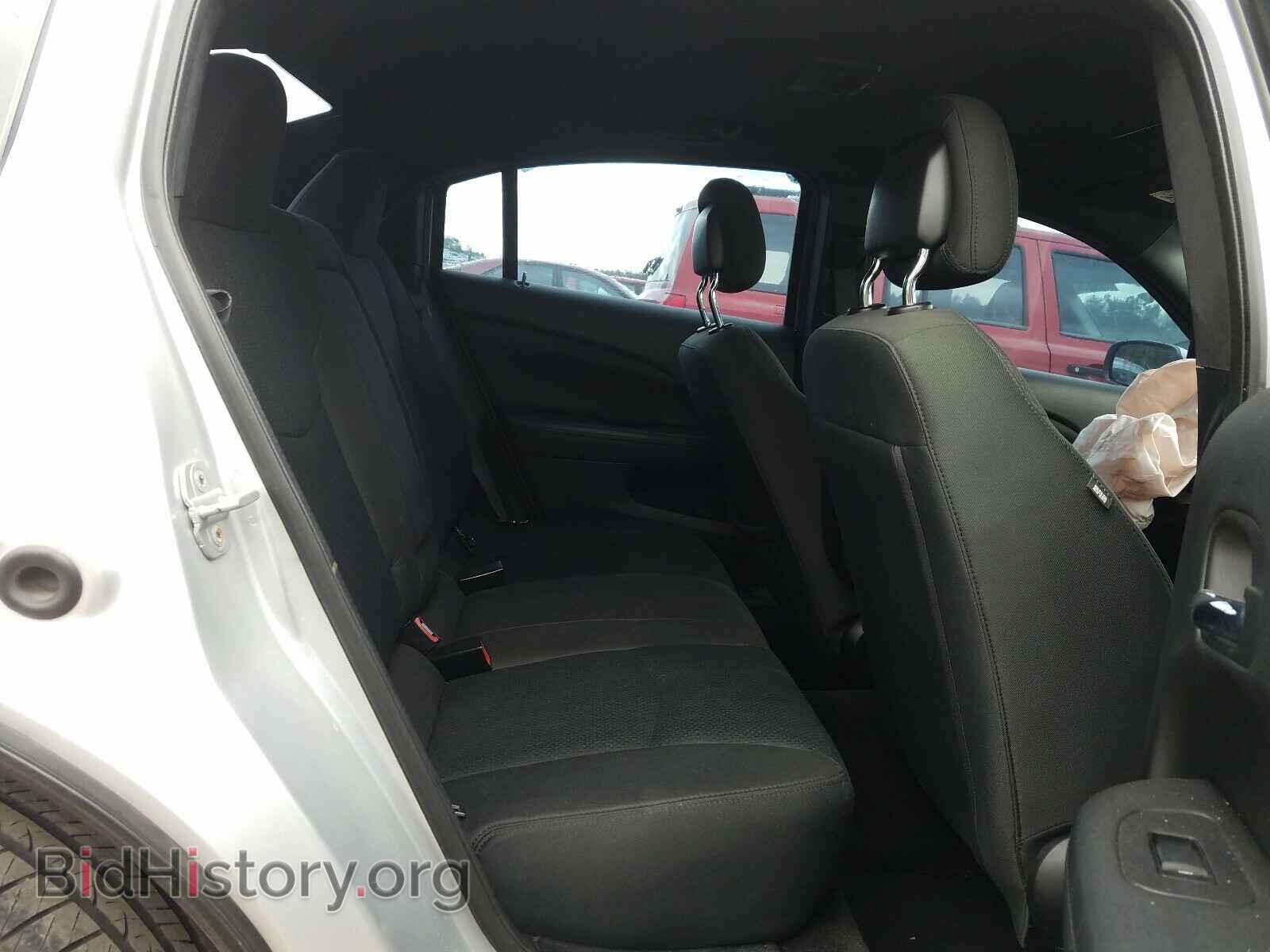 2011 CHRYSLER 200 - VIN: 1C3BC1FB7BN569887 - Фото 6