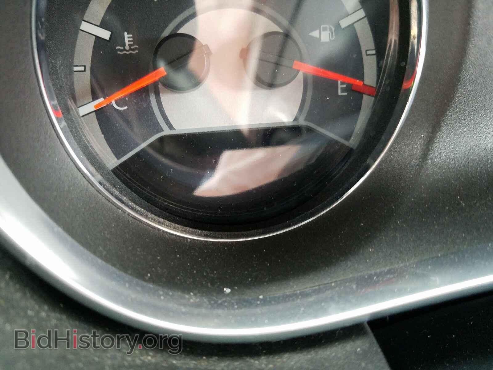 2011 CHRYSLER 200 - VIN: 1C3BC1FB7BN569887 - Фото 8