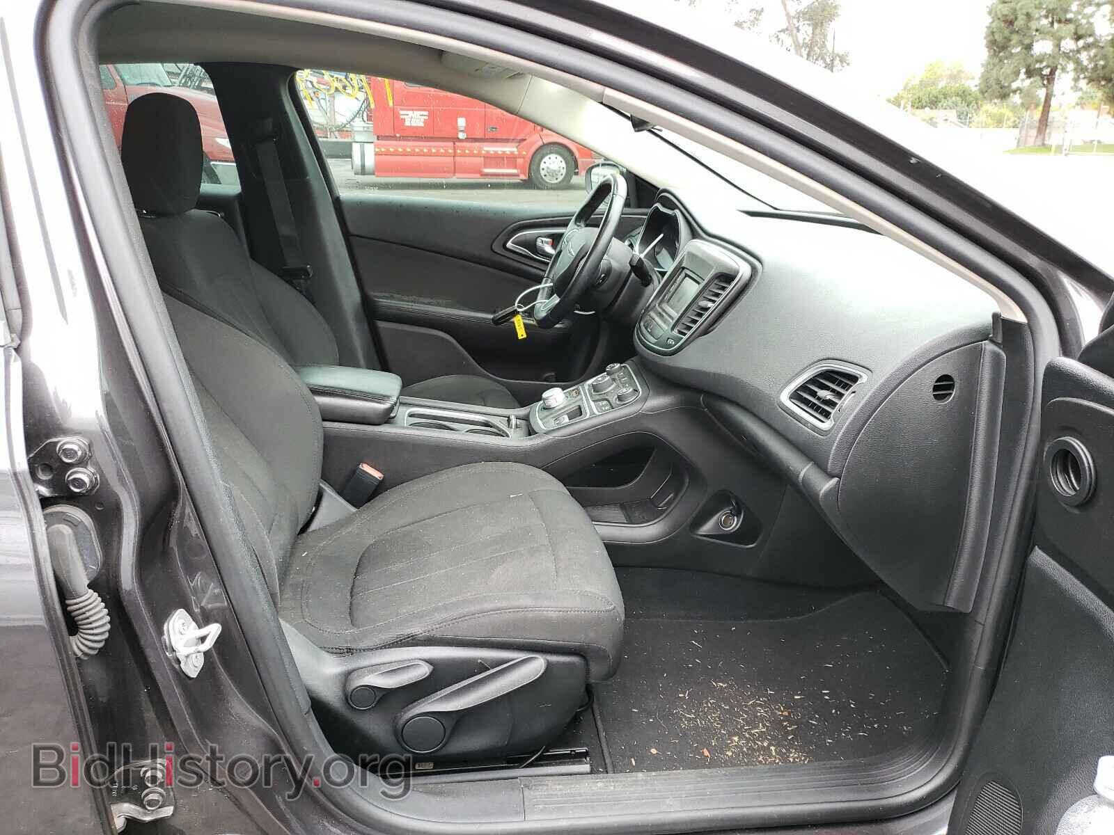 2016 CHRYSLER 200 - VIN: 1C3CCCFB9GN186671 - Фото 5