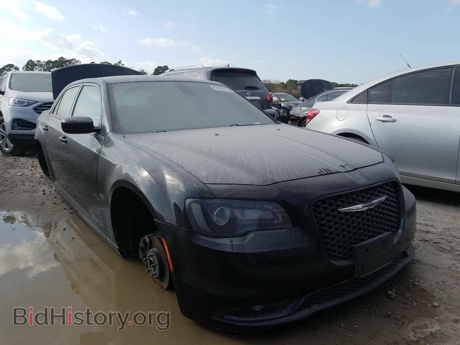 Фотография 2C3CCABG5KH639868 - CHRYSLER 300 2019