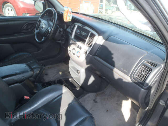 2004 MAZDA TRIBUTE - VIN: 4F2CZ06164KM01923 - Фото 7