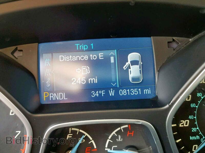 2013 Ford FOCUS SE (VIN 1FADP3K24DL247366) — фото 8 из 10