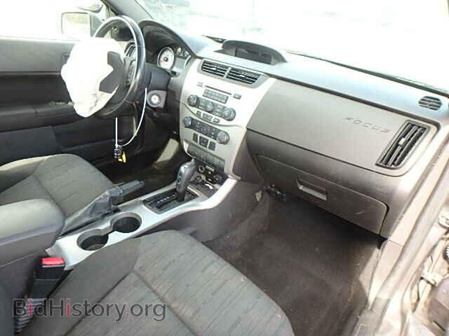 2009 FORD FOCUS - VIN: 1FAHP35N19W208490 - Фото 9