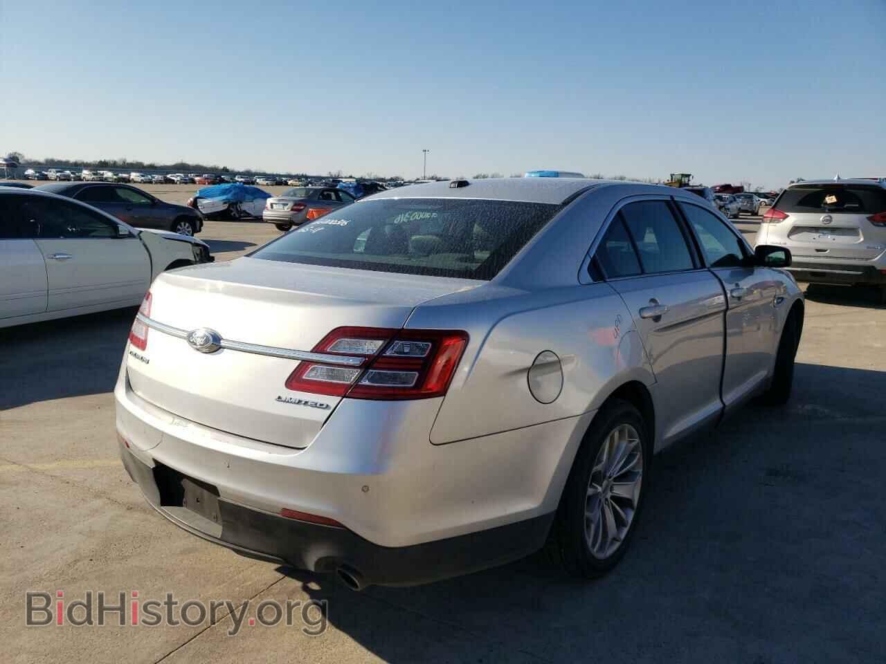 2017 FORD TAURUS - VIN: 1FAHP2F83HG102411 - Фото 4