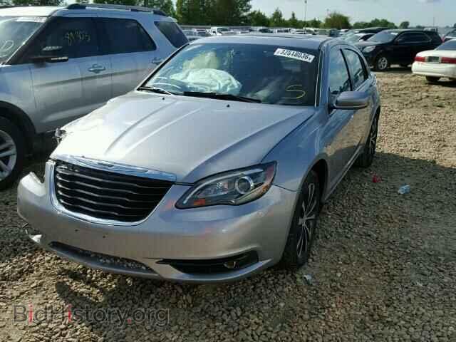 2013 CHRYSLER 200 - VIN: 1C3CCBBG9DN737947 - Фото 2