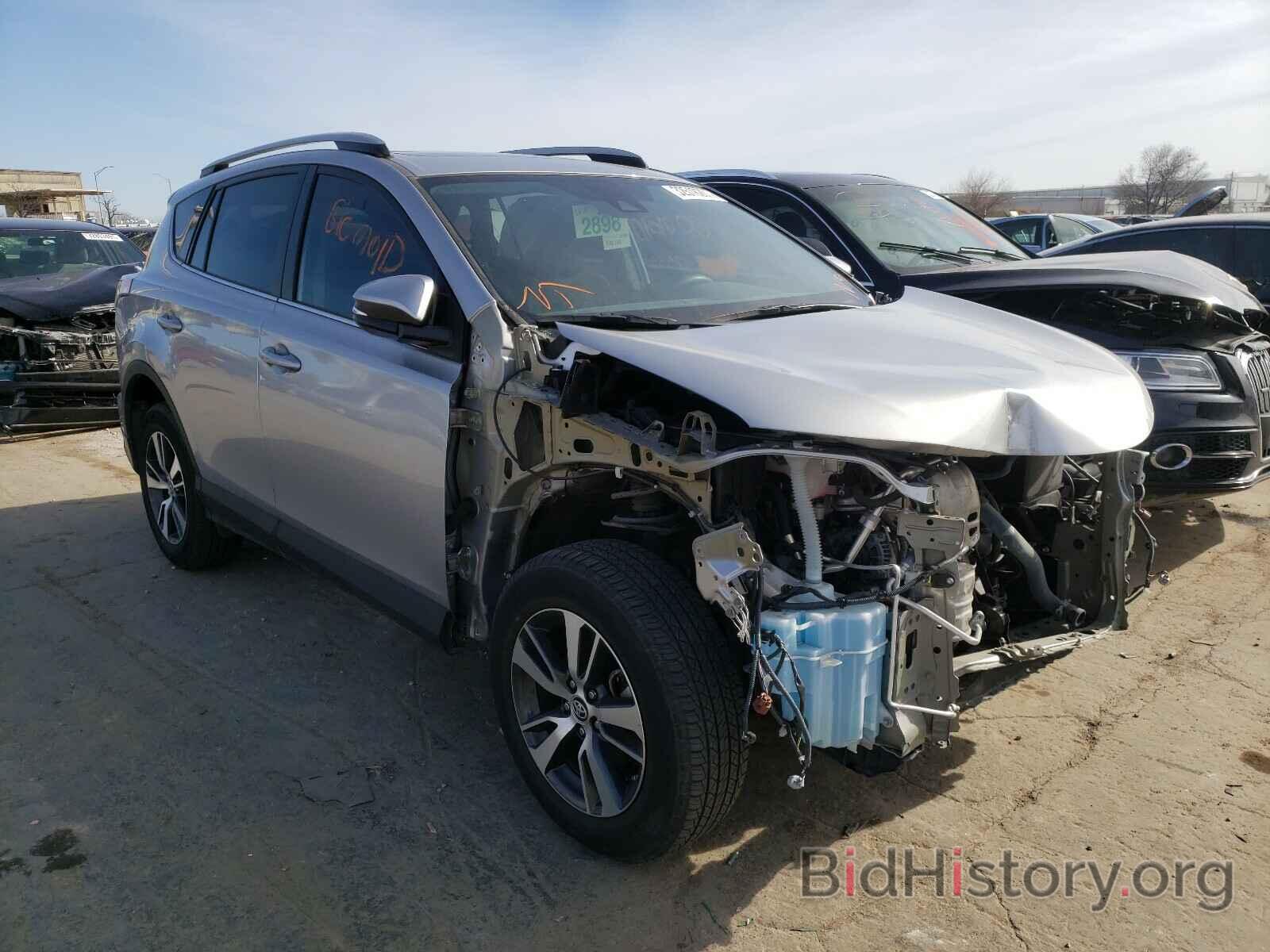 Photo 2T3RFREVXJW713001 - TOYOTA RAV4 2018