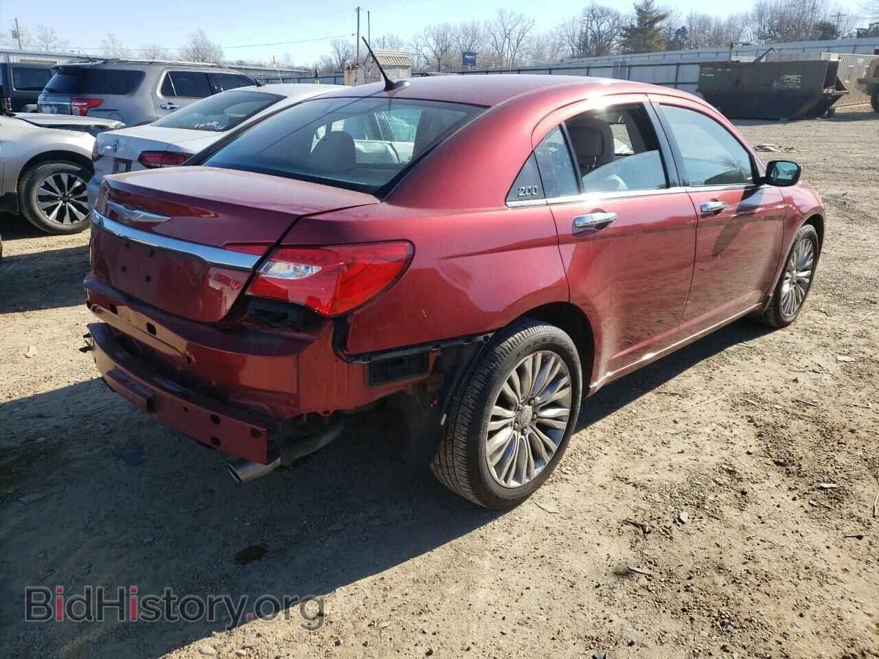 2013 CHRYSLER 200 - VIN: 1C3CCBCG1DN504577 - Фото 4