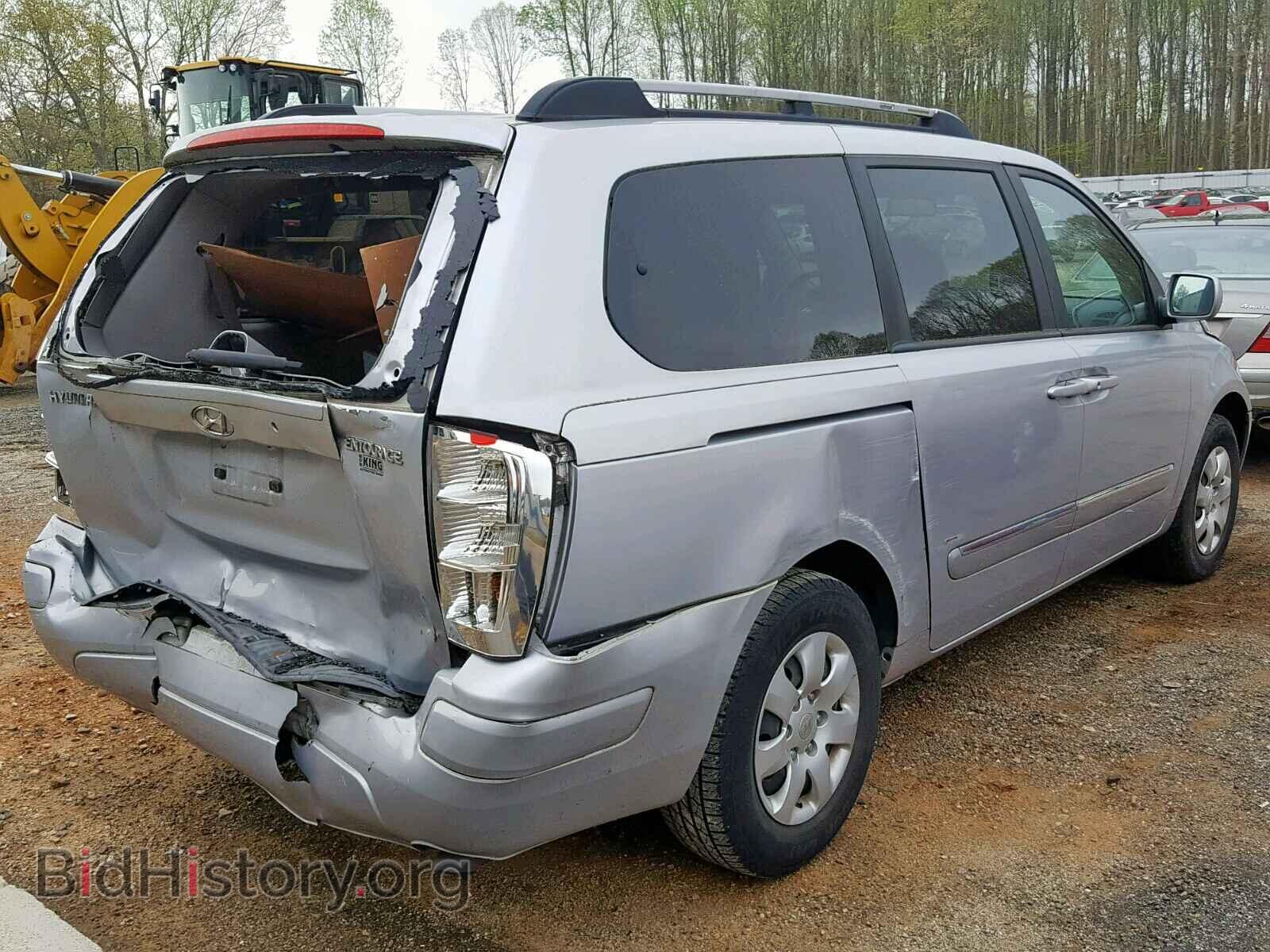 2007 HYUNDAI ENTOURAGE - VIN: KNDMC233776039721 - Фото 4