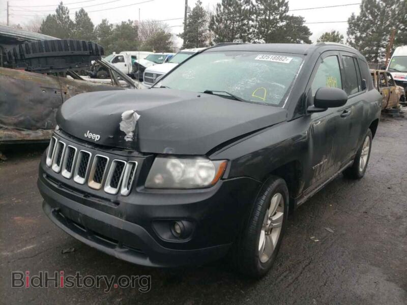 2014 Jeep COMPASS (VIN 1C4NJDBB6ED728088) — photo 2 of 10