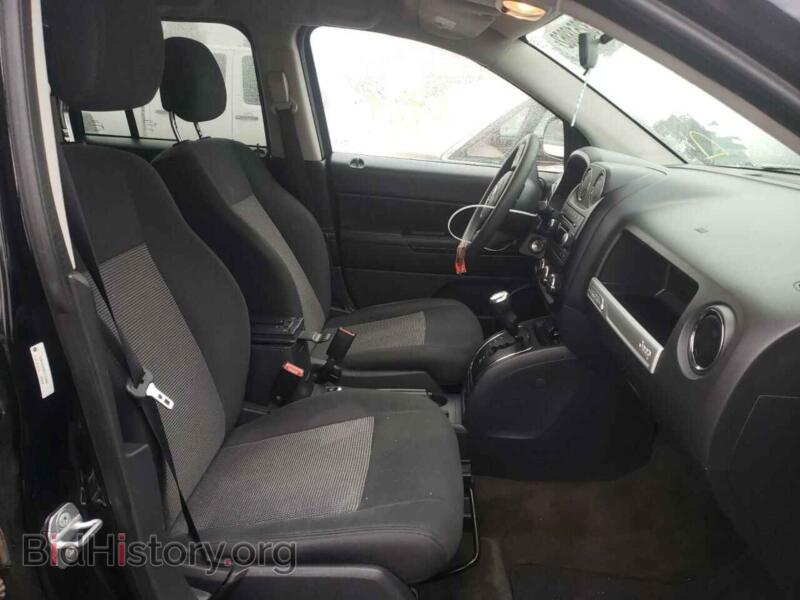 2014 Jeep COMPASS (VIN 1C4NJDBB6ED728088) — photo 5 of 10
