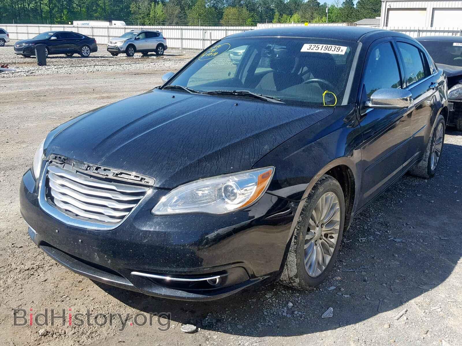 2012 CHRYSLER 200 - VIN: 1C3CCBCB7CN207817 - Фото 2
