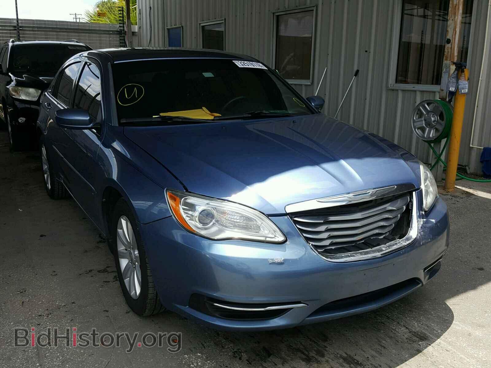 Фотография 1C3BC1FG1BN553566 - CHRYSLER 200 2011