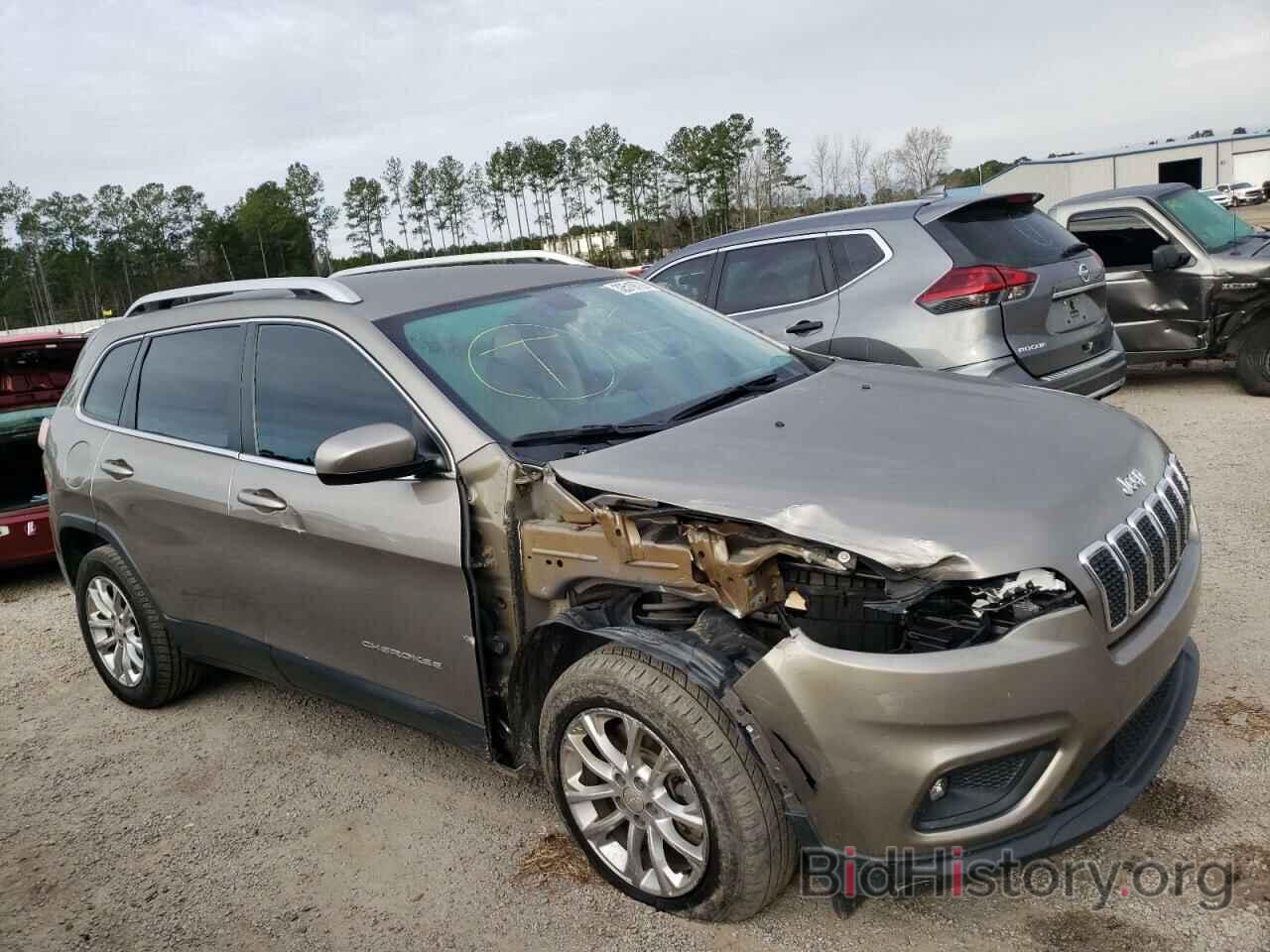 Фотография 1C4PJLCB5KD206372 - JEEP CHEROKEE 2019